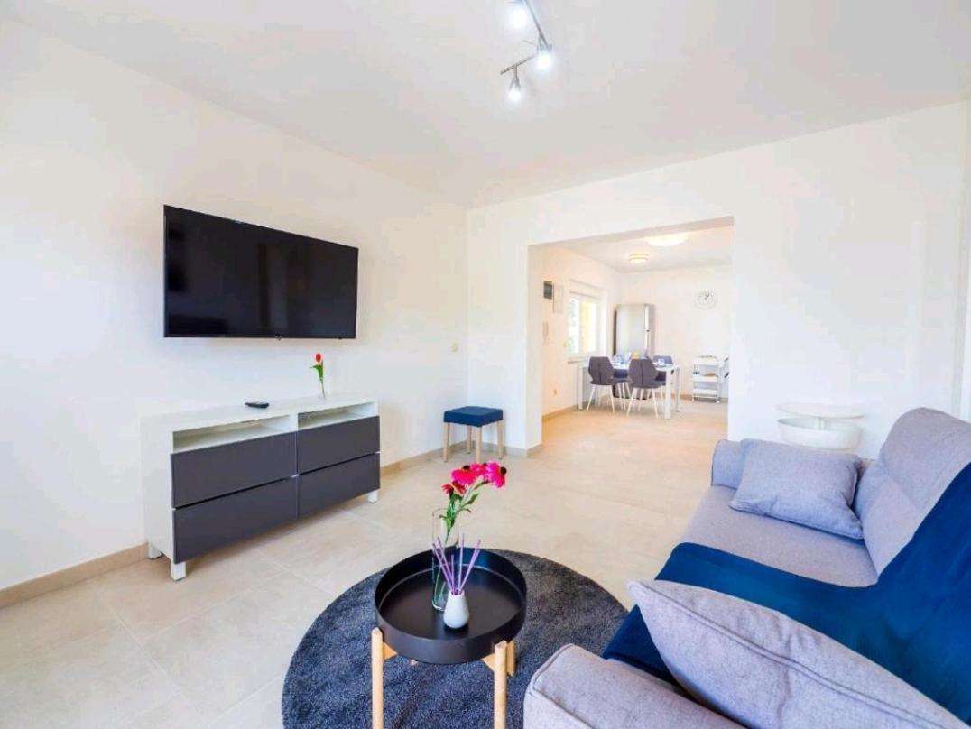 Adriatico Apartman Omišalj Kültér fotó